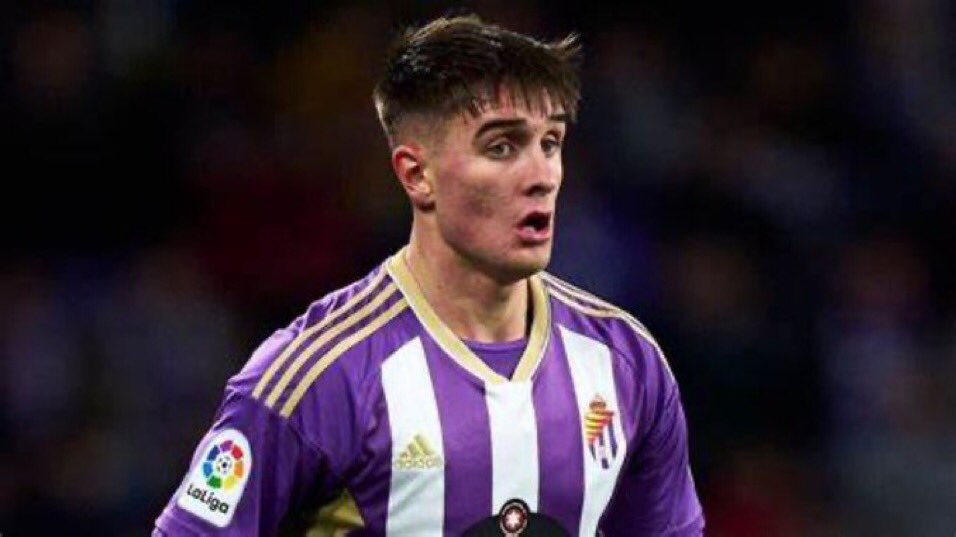 GBarca_'s tweet photo. From last night’s game it became clear that we need a right back
Now the main question is who should we go for ??
1- Iván Fresneda
2- Joao Canceló
.
.
.
#Barcellona #FCBarcelona #FCBARS #BarcaArsenal #GOAT𓃵 https://t.co/5dm1ssgLHE