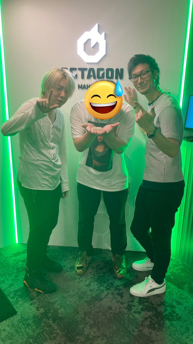 powapowa09's tweet photo. オクタゴンのショウマツ2部に参加してきました
またボーダーギリギリで権利的なやつ逃しました
代わりに白鳥翔さんが着用してたラバーバンドを貰いました
終わりです https://t.co/V1e5aVhKc7