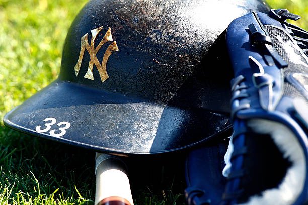 KeithFCollins's tweet photo. Who would you say is the most underrated Yankee of all time?
#Yankees #RepBX https://t.co/6K2YbWubN4