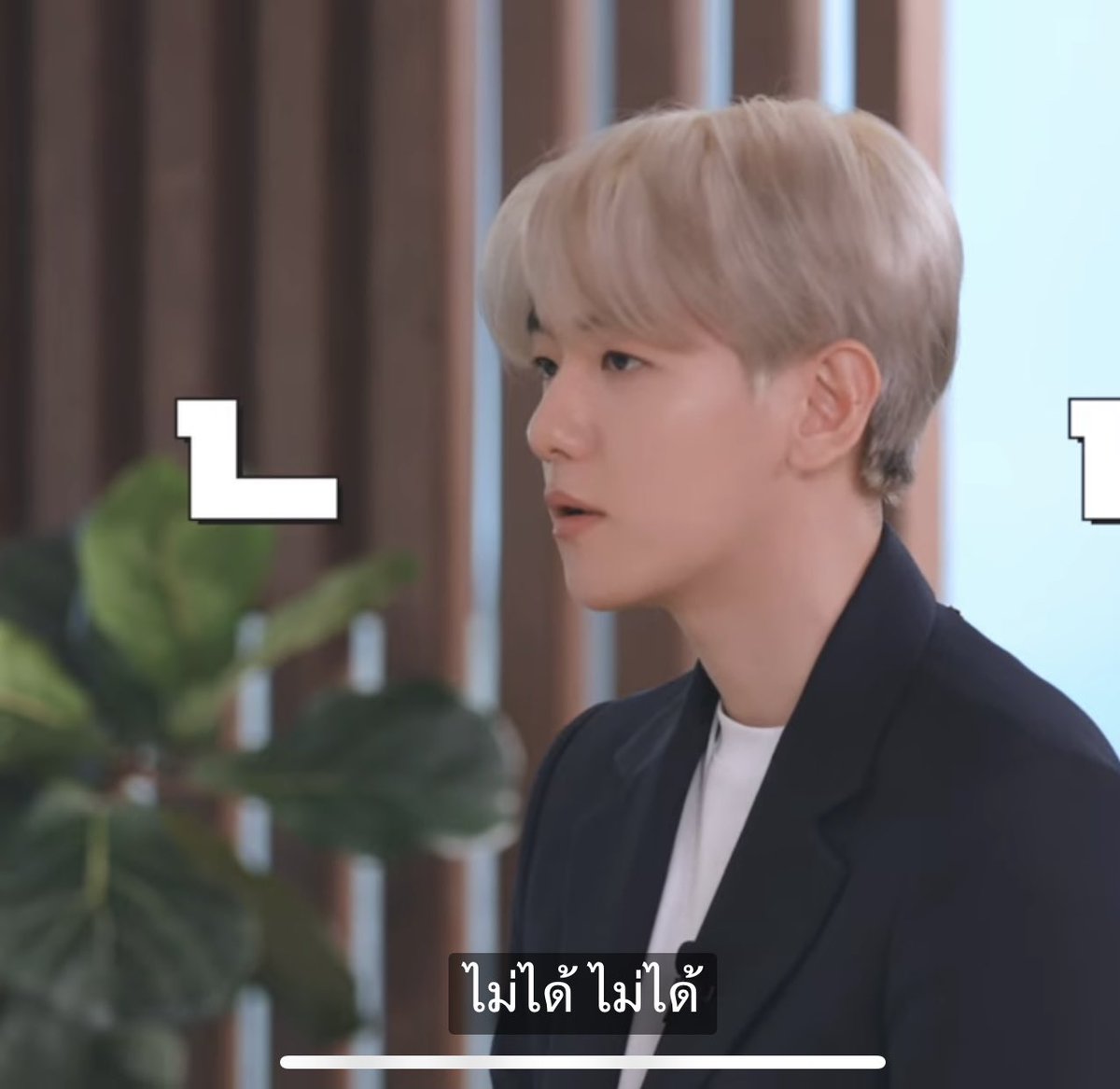 ELLE12 9412 8812 แด่ EXO 9 คนผู้เป็นนิรันดร์ tweet media