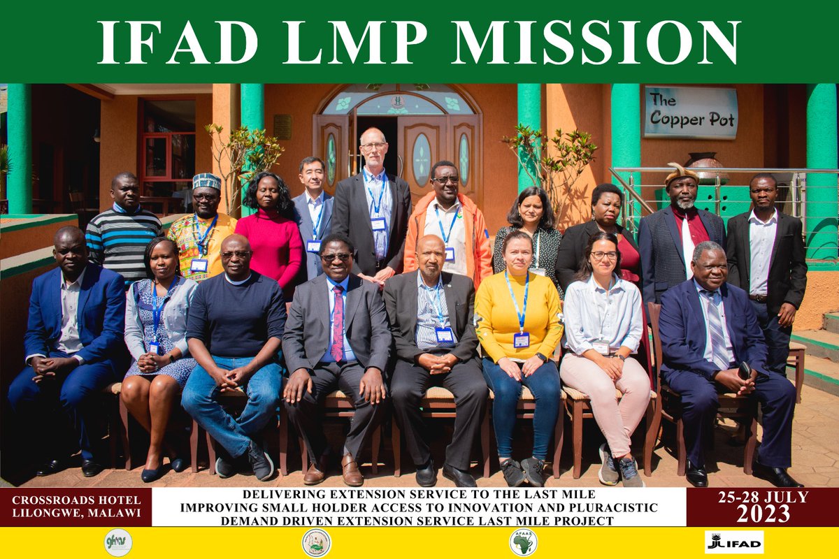 IFAD Mission group photo at Crossroads hotel in Lilongwe, Malawi.