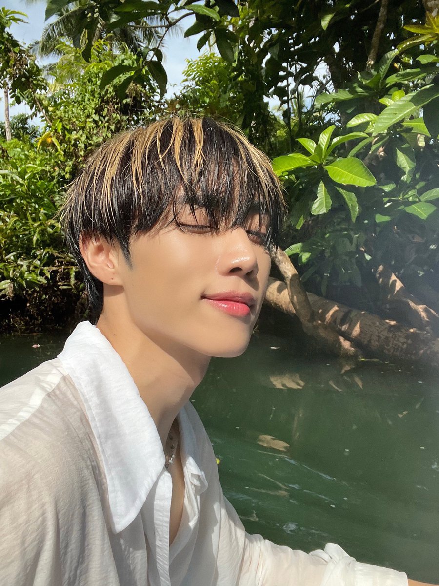 WE_THE_BOYZ's tweet photo. [선우] 🍃 🌈 https://t.co/9yQ9fS7mVl