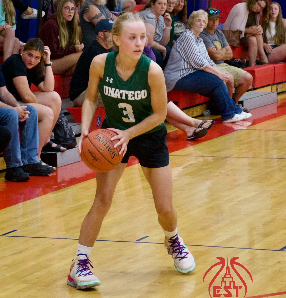 NYSTakeover's tweet photo. Bailey McCoy (@baileymccoy__)
@Unatgoathltics 2024

If Unatego hits the kind of goals that their ability &amp; recent program success allows them to shoot for, the head of the dragon will have a lot to do with it. Steady southpaw PG that keeps the machine oiled &amp; sticks open looks ⬇️ https://t.co/8Ha6svcNBG