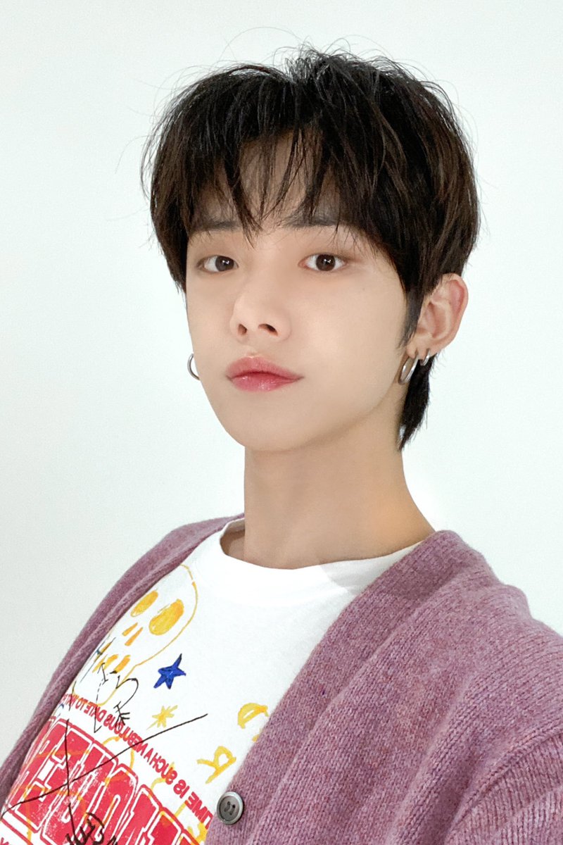 c_yeonbin's tweet photo. txt: our lost summer
#연준 #yeonjun https://t.co/xhQpbSURUf