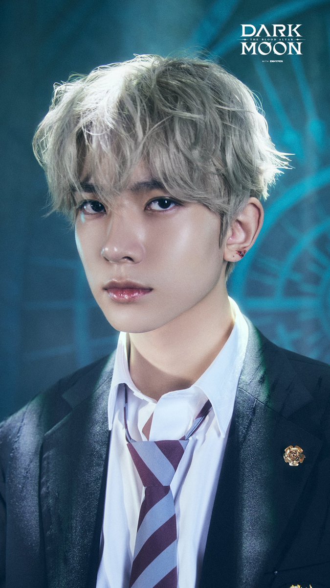 buzzsetter_'s tweet image. CRIMINAL LOVE 🖤 #Heli

📍 JUL 29 22:00 KST
 #DARKMOON🌙  #CRIMINAL_LOVE #ENHYPEN #다크문 #다크문_달의제단
#黒の月 #黒の月_月の祭壇 #ダクムン #HEESEUNG #ENHYPEN_HEESEUNG