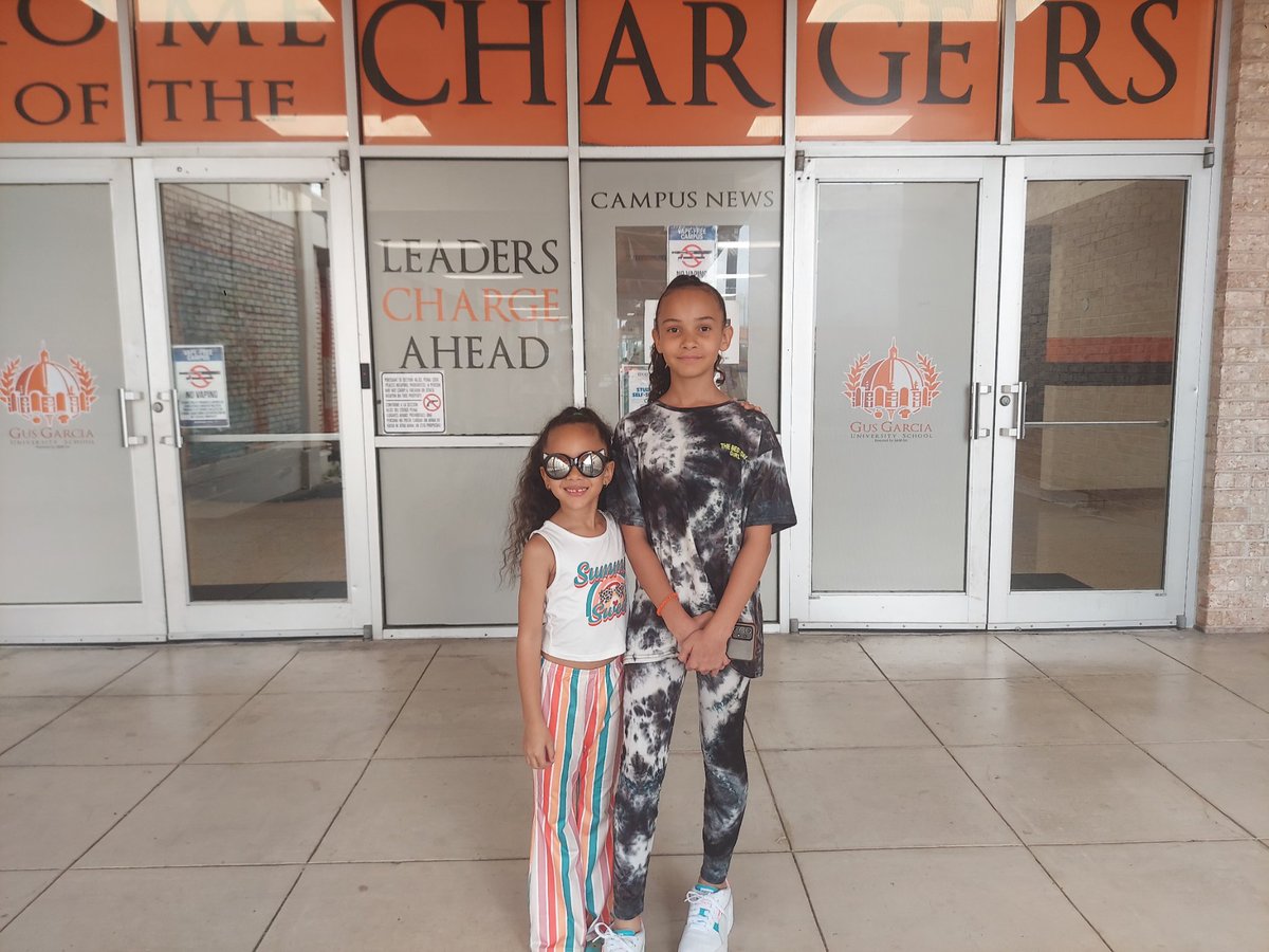 Travis McKelvain (@travismckelvain) on Twitter photo 6th Grade Orientation <a href="/GusUniversity/">Gus Garcia University School</a>! Sophie had a special escort ❤ Looking forward to a great start to Middle School!! 6th Grade Orientation <a href="/GusUniversity/">Gus Garcia University School</a>! Sophie had a special escort ❤ Looking forward to a great start to Middle School!!