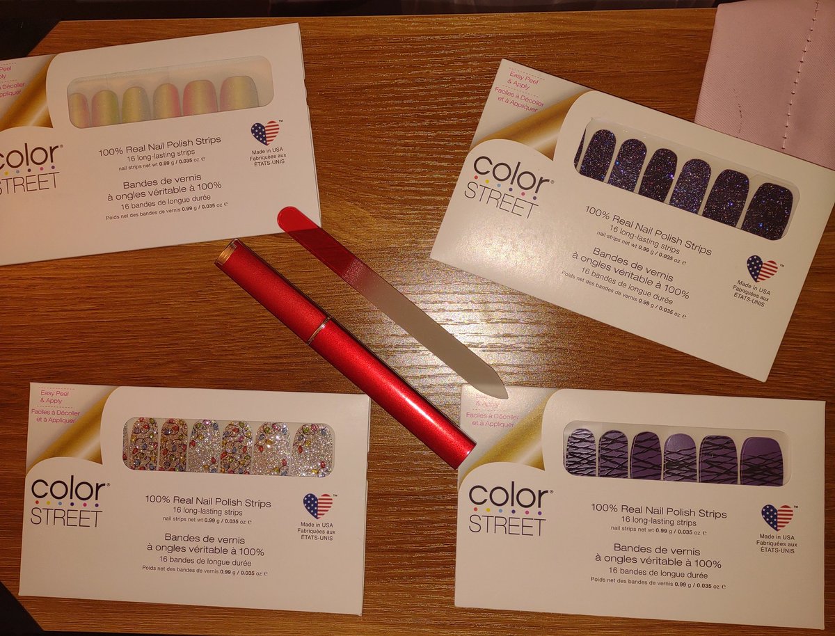JesseStreeter5's tweet photo. Love The Color Street Booth At My Clermont County Fair. They Have Amazing Products #colorstreet #colorstreetnails #brokeassnailartist #brokeassnailart #nailart #nailartist #nailpolishaddict #nailpolishlover #nailpolish https://t.co/ENSY2p2WA8