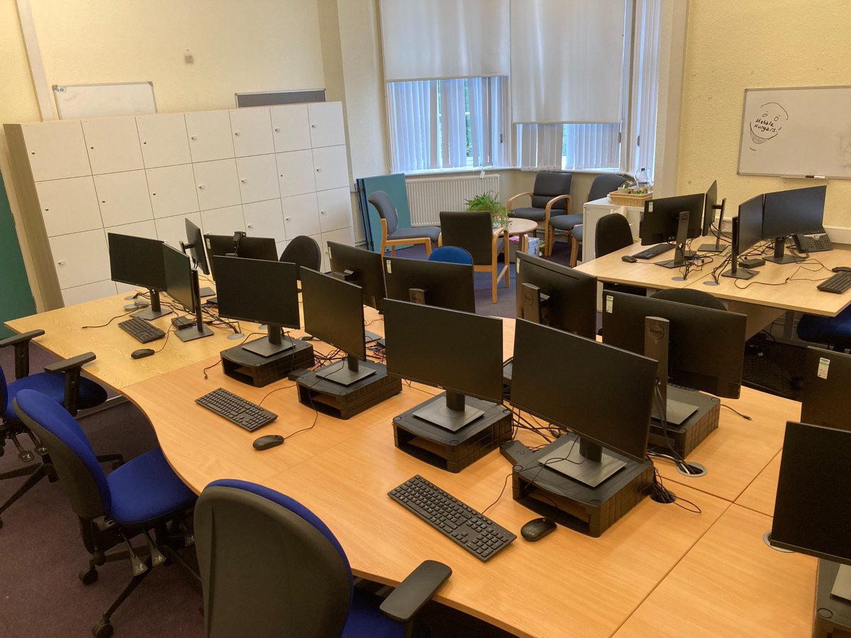 PROJECT FINISHED! <a href="/QI_NottsHC/">QI Nottinghamshire Healthcare</a> &amp; Planning and Partnerships teams have co-located in shared office space.  A new layout in the former QI office space now accommodates 26 staff who will share 14 hot desks and 2 breakout/MS Teams rooms by embracing #SmarterWorking <a href="/NottsHealthcare/">Nottinghamshire Healthcare</a>