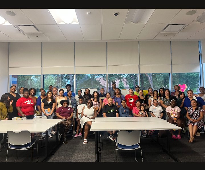 Our Advocates Reunion was filled with food, discussion, and connection. Thank you to everyone who took part! #evanstonc2c #evanstonstrong