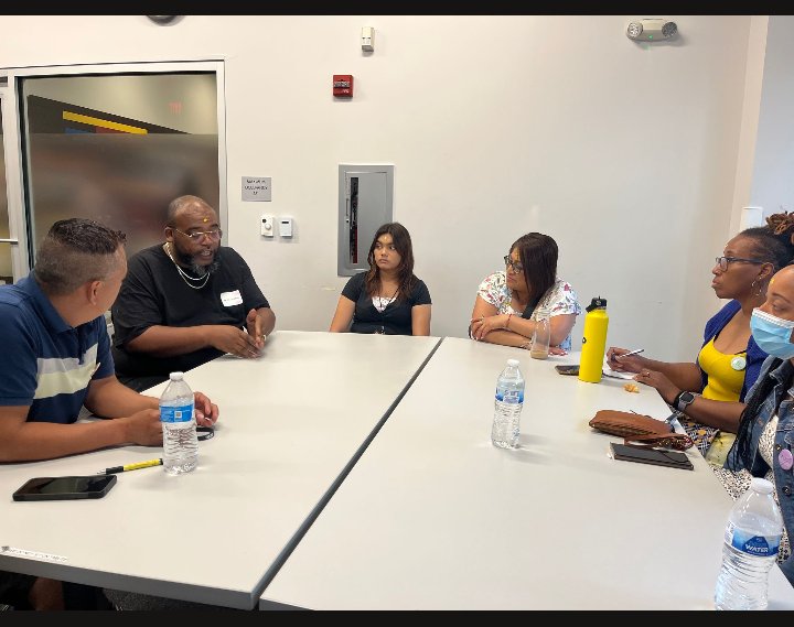 Evanston Cradle to Career tweet media