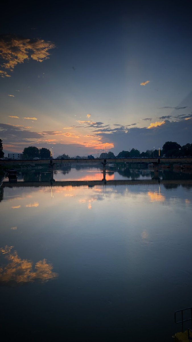 The Dawn and Dusk #Kashmir