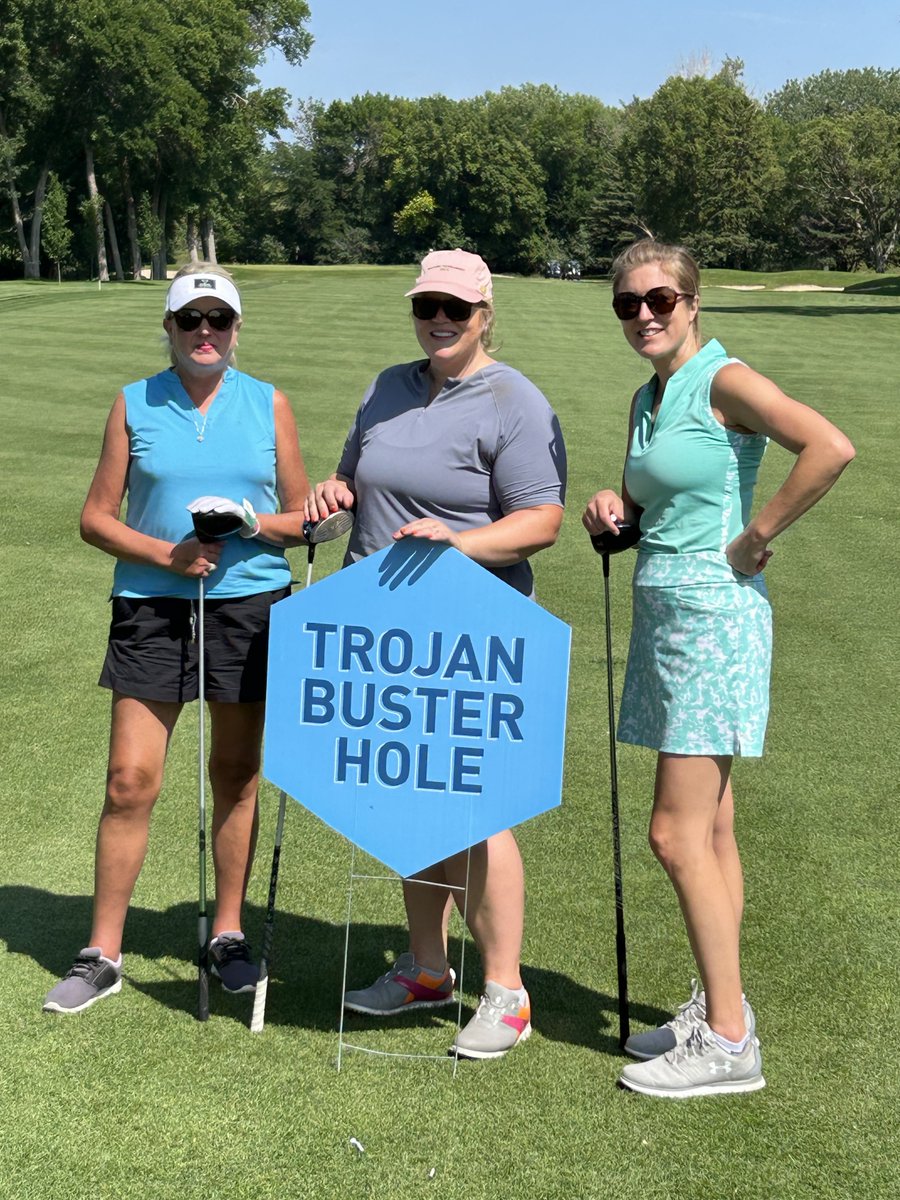 Thank you to all the 🏌️⛳🏌️‍♀️ that came out to support DSU Athletics at the Country Club of Sioux Falls. Because of your support, we were able to raise $34,000 for DSU Athletic Scholarships! Thank you!