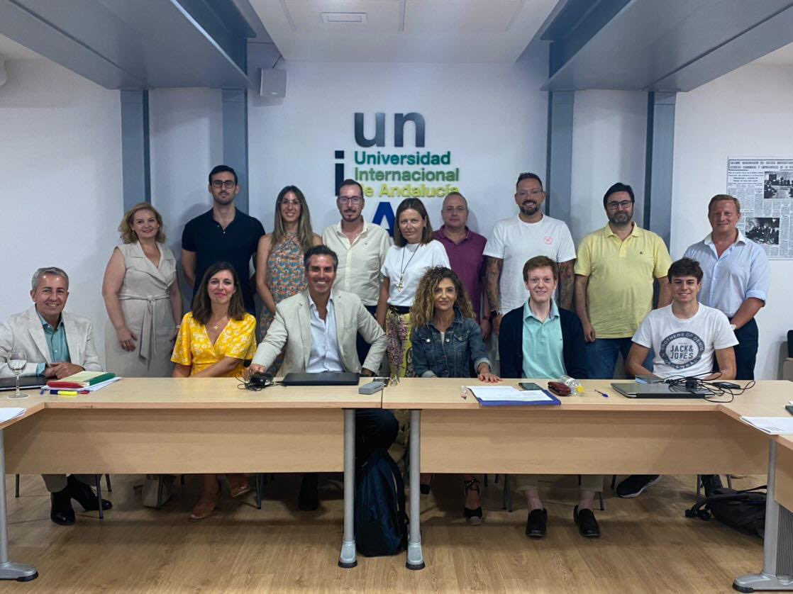 RafaSanLop's tweet photo. Finaliza el taller de la @UNIAuniversidad sobre el recurso especial en materia de contratación continúa

👩🏽‍💻🧑🏼‍💻👨🏻‍💻 Lo mejor de los talleres es la retroalimentación entre los alumnos y ponentes

🖥️ Calidad de las ponencias y material

#formacion  #unia #contratacion #remc https://t.co/tgCFngkBa2