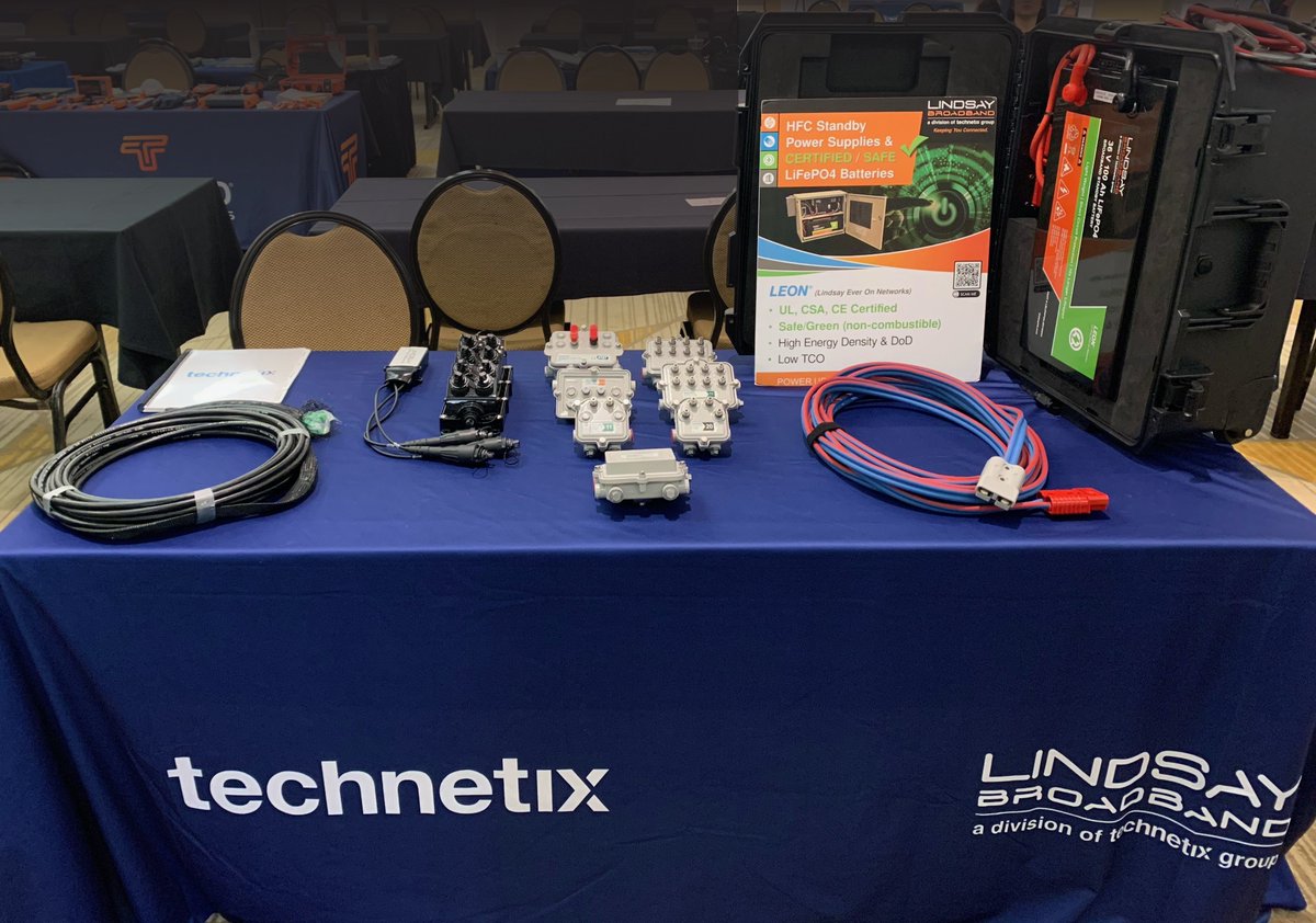 LindsayBroadb's tweet photo. David Burns of @LindsayBroadb - a division of @TechnetixGroup was at the @scte Northwest Tech Vendor Day with solutions for 1.2 &amp; 1.8 GHz HFC networks, fiber access terminals &amp; safe/certified, green powering solutions. https://t.co/lCuCWcw98L