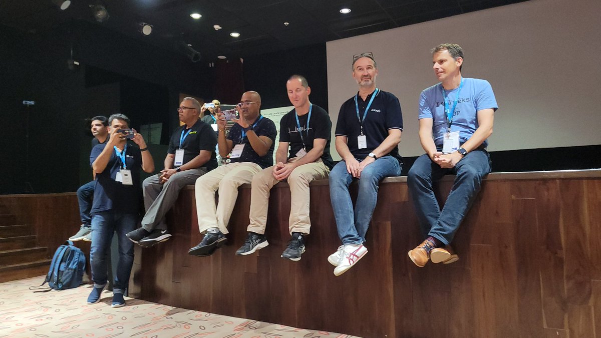 rahul_bhosale_'s tweet image. Once again thank you all the speakers. 😇 @AIOUG @aioug_pune #OCYatra2023 #PuneChapter @sai_penumuru @sandeshr @bkhan @connor_mc_d @MikeDietrichDE @veeratteshwaran @vijaysiva79 @ArpitDBA @tanwanichandan @kiran_madane @DBoriented @oraplopes SRY IF I MISS SOMEONE. See you soon 😊