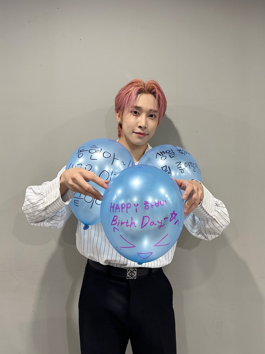 TRENDZ_OFFCL's tweet photo. [#리온]

7월이니까 아직 내 생일은 끝나지 않아따.🫶

#FROM_TRENDZ #TO_FRIENDZ #TRENDZ #트렌드지 https://t.co/5iaY7ZBBrw