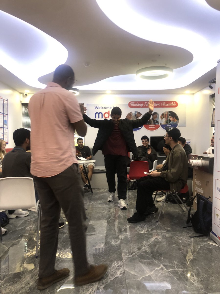 mdacollege's tweet photo. Quiz time 🪄 https://t.co/yk0J3esYMK