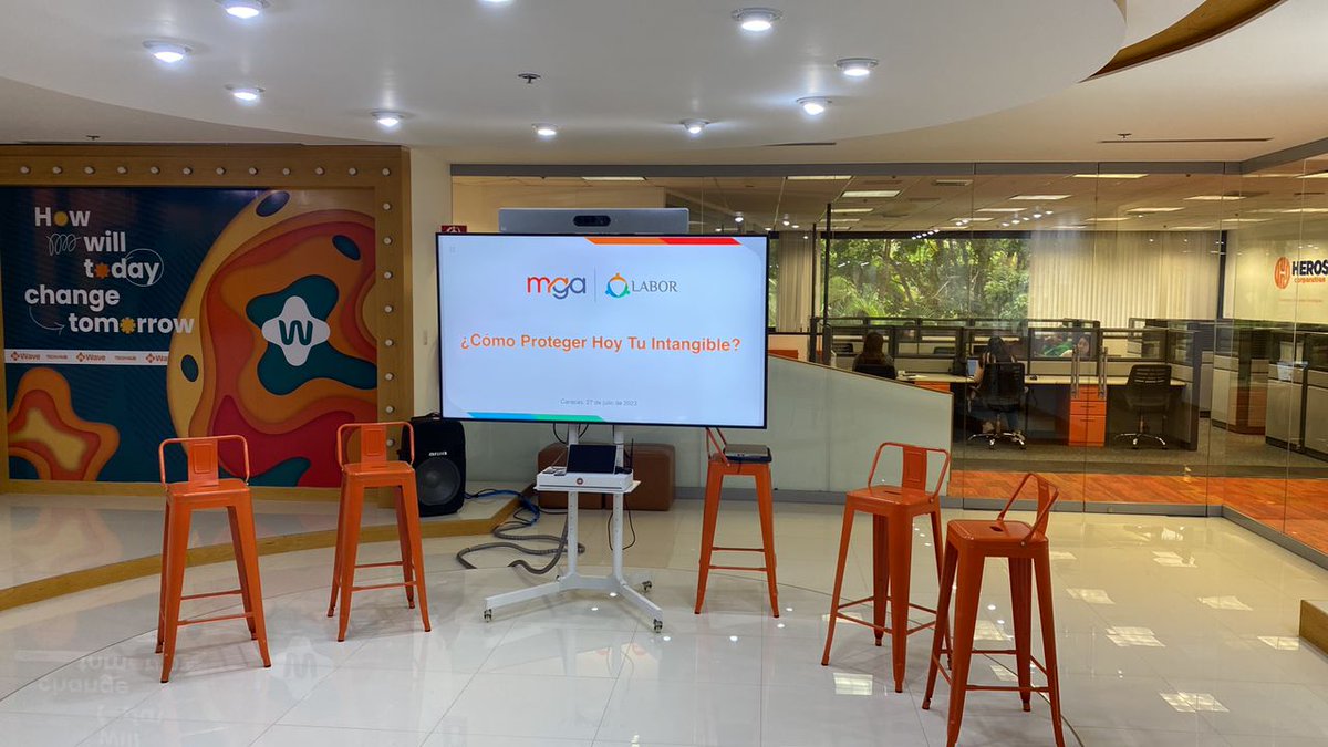 moreaugonzalez's tweet photo. Hoy nos encontramos en #WaveTechHub junto a @LaborGG #AldanaYAsociados y @CosmeticosValmy conversando sobre la protección de intangibles. https://t.co/AD0xFLNDXR