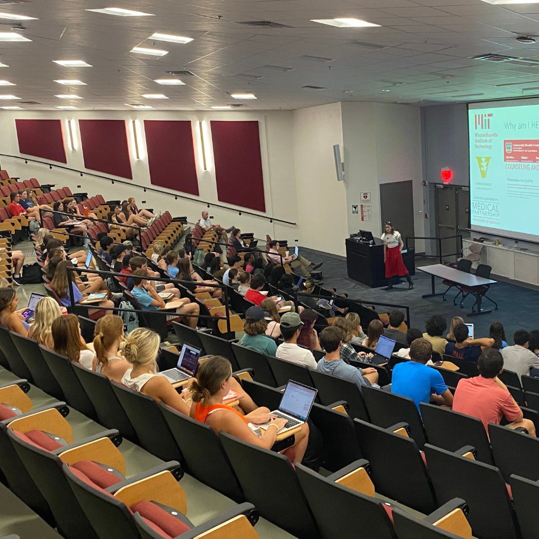 ThriveGeorgia's tweet photo. Last week our Thrive students attended a mental health seminar with Dr. Ellen House. #thriveatgeorgia https://t.co/znCoiSpo4b
