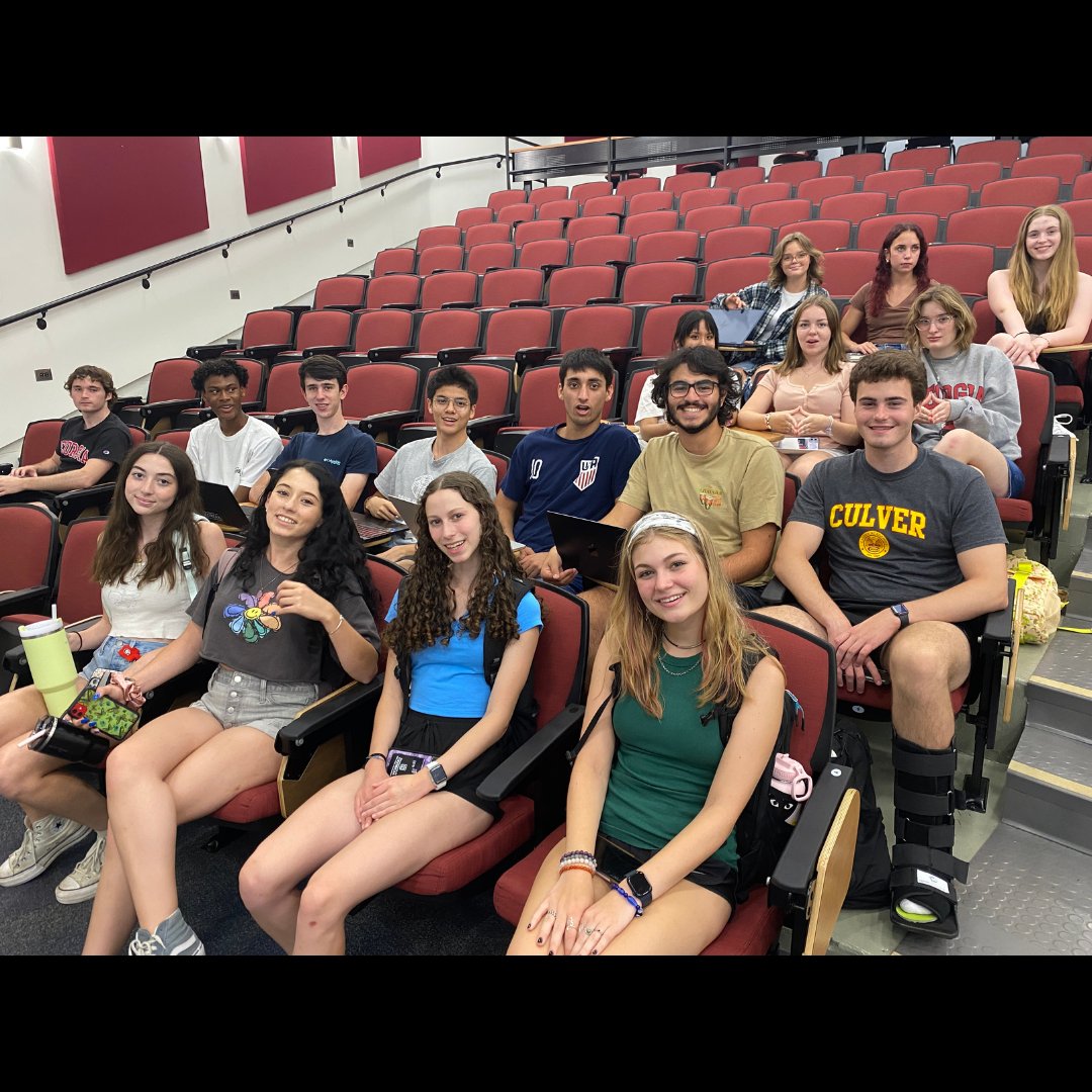 ThriveGeorgia's tweet photo. Last week our Thrive students attended a mental health seminar with Dr. Ellen House. #thriveatgeorgia https://t.co/znCoiSpo4b