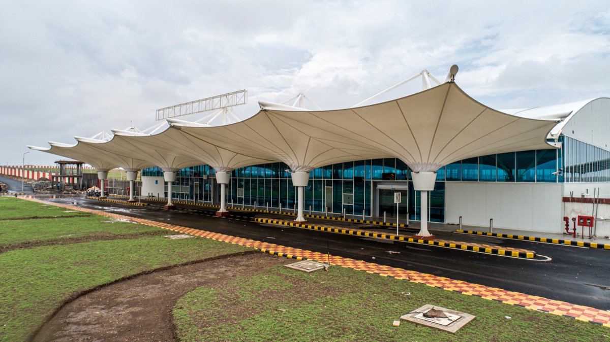 narendramodi's tweet photo. Thrilled that Rajkot has a new international airport! This modern infrastructure will significantly boost connectivity, fostering growth and development not only in Rajkot but also for the entire Saurashtra region. https://t.co/q7mAIgLxAg