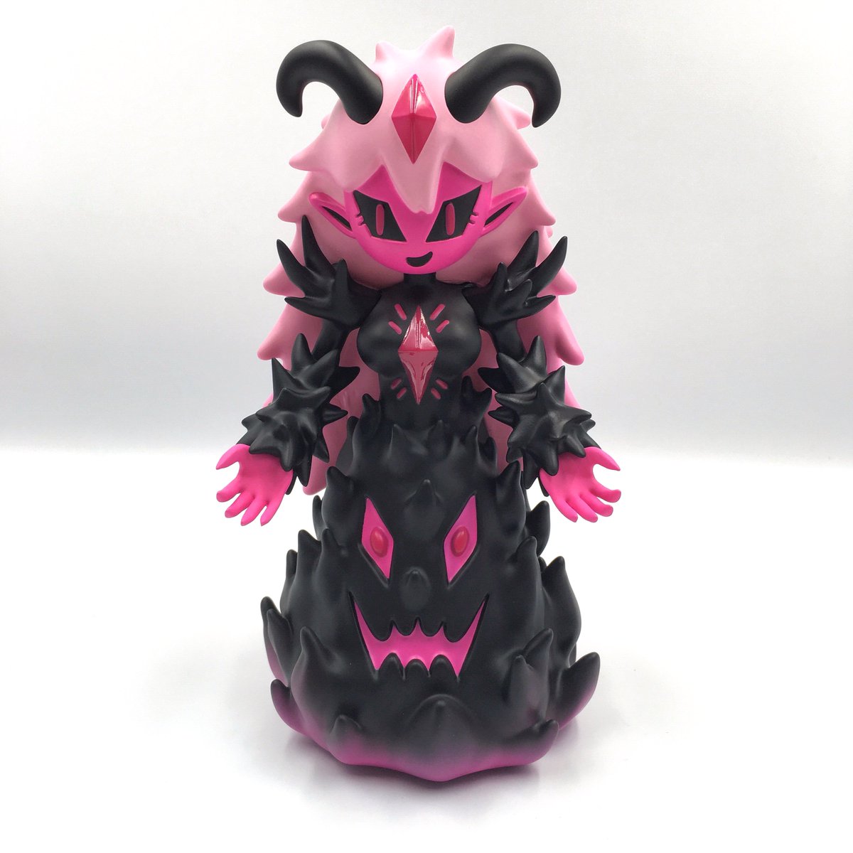 AX2_JP's tweet photo. 【当日販売】
Netflix Brave Series - 

Morewant Fair Type
¥9,900(税込)

Despair Brave Despair Type
¥9,900(税込)

Blood King
¥9,900(税込)

Lonely General
¥9,900(税込)

#AX2limited 
#WF2023S 
#ワンフェス
#WF2023夏
#WF2023Sおしながき
#ソフビ
#勇者系列
#BraveSeries https://t.co/yoY4PuQD2k
