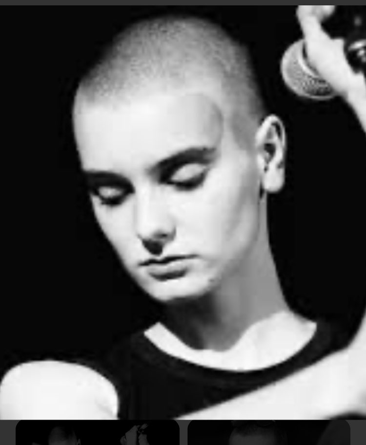 Et mors sola.
Després tothom et plora.