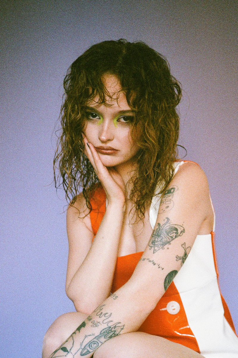 Nouvelle photo de profil 🥹🪐🧡 by <a href="/alexandrealaux/">Alexandre Alaux</a> 📸