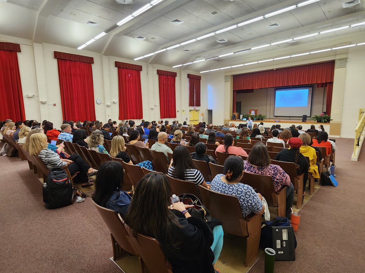 SAISD_SEAD (@saisd_sead) on Twitter photo Gill McClean <a href="/pureedgeinc/">Pure Edge, Inc.</a> talking about the importance of recovery and allostatic stress in education, sharing great strategies for a healthy school year!
bit.ly/SEAD2023
@PattiSalzmann <a href="/SAISD_CI/">SAISD Curriculum, Instruction, & Assessment</a> <a href="/SAISD_AVID/">AVID, SAISD</a> <a href="/SAISD_Counselor/">SAISD, School Counseling</a> <a href="/SAISD_FSSS/">SAISD_FSSS</a> Gill McClean <a href="/pureedgeinc/">Pure Edge, Inc.</a> talking about the importance of recovery and allostatic stress in education, sharing great strategies for a healthy school year!
bit.ly/SEAD2023
@PattiSalzmann <a href="/SAISD_CI/">SAISD Curriculum, Instruction, & Assessment</a> <a href="/SAISD_AVID/">AVID, SAISD</a> <a href="/SAISD_Counselor/">SAISD, School Counseling</a> <a href="/SAISD_FSSS/">SAISD_FSSS</a>