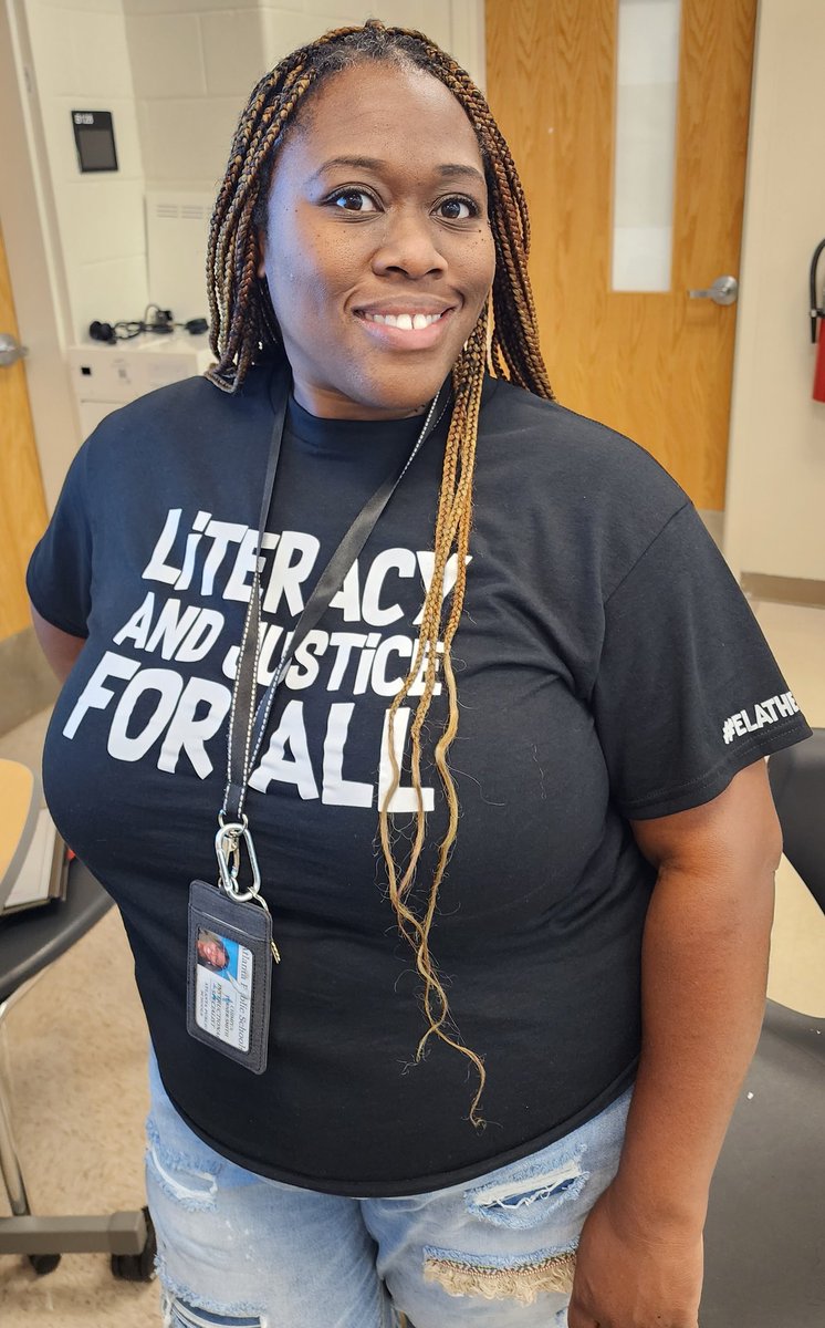 Burdis_SMS's tweet photo. The APS Secondary ELA Team is the best... always prepared, engaged, willing to listen... all with a smile ❤️ Plus their shirt game is 💯 THANKS, LADIES! #elatheapsway @ELATurnerSmith @DariceWms @KeishaPooler @ELATurnerSmith @Mcclain_Teach PS: We all want one of those shirts! https://t.co/NHrdQ0Jrud
