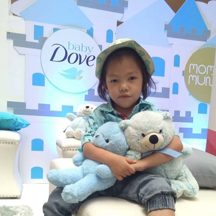 Rechellmasacote's tweet photo. It's #THROWBACKTHURSDAY 
It was 2017 my first mommy Mundo event .Meet a new friends, a new mom.And be inspired all the times. Empower others.Let's join Mommy Mundo event this coming July 29-30 at Glorrieta palm drive Activity center #MOMMYMUNDOAT20
#mommymundo 
#mommymundoat20 https://t.co/BljPkmu08k