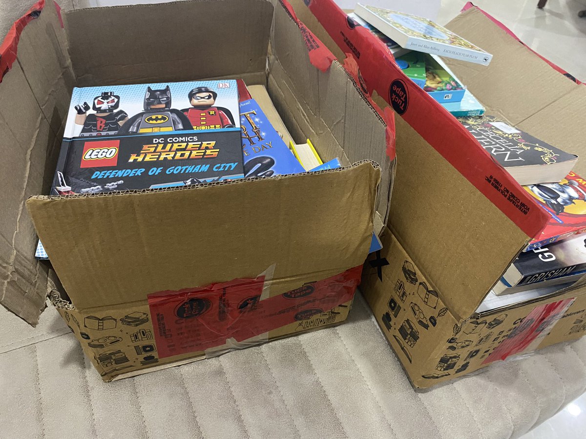 nehakanand's tweet photo. Just got back from #LoadtheBox book fair with two full boxes! #Prabir went crazy trying to fill in as many books possible. Meera got her share too. Such a good haul it has been today! https://t.co/3bHUJXbQlA