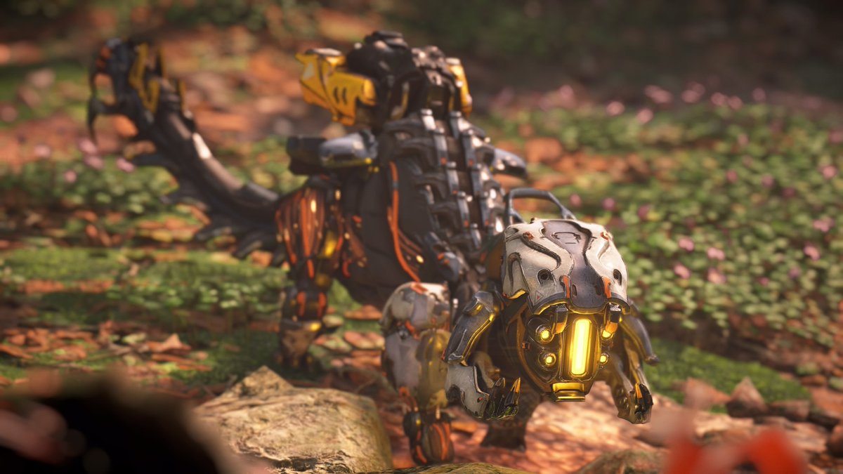 catlantean's tweet photo. I'm finally playing Horizon Forbidden West and I love these robotic mustelids <3 https://t.co/5EuiSCTnVn