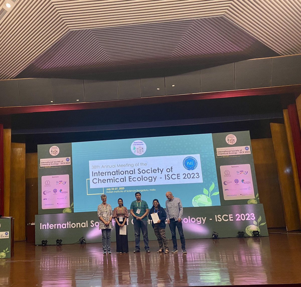 Paulomi Dam tweet media