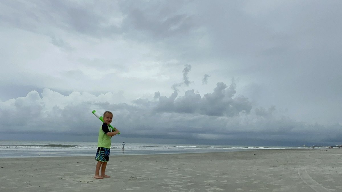 CoachKirbs's tweet photo. Nothing like some beach swings! https://t.co/JY3EfoqjKl