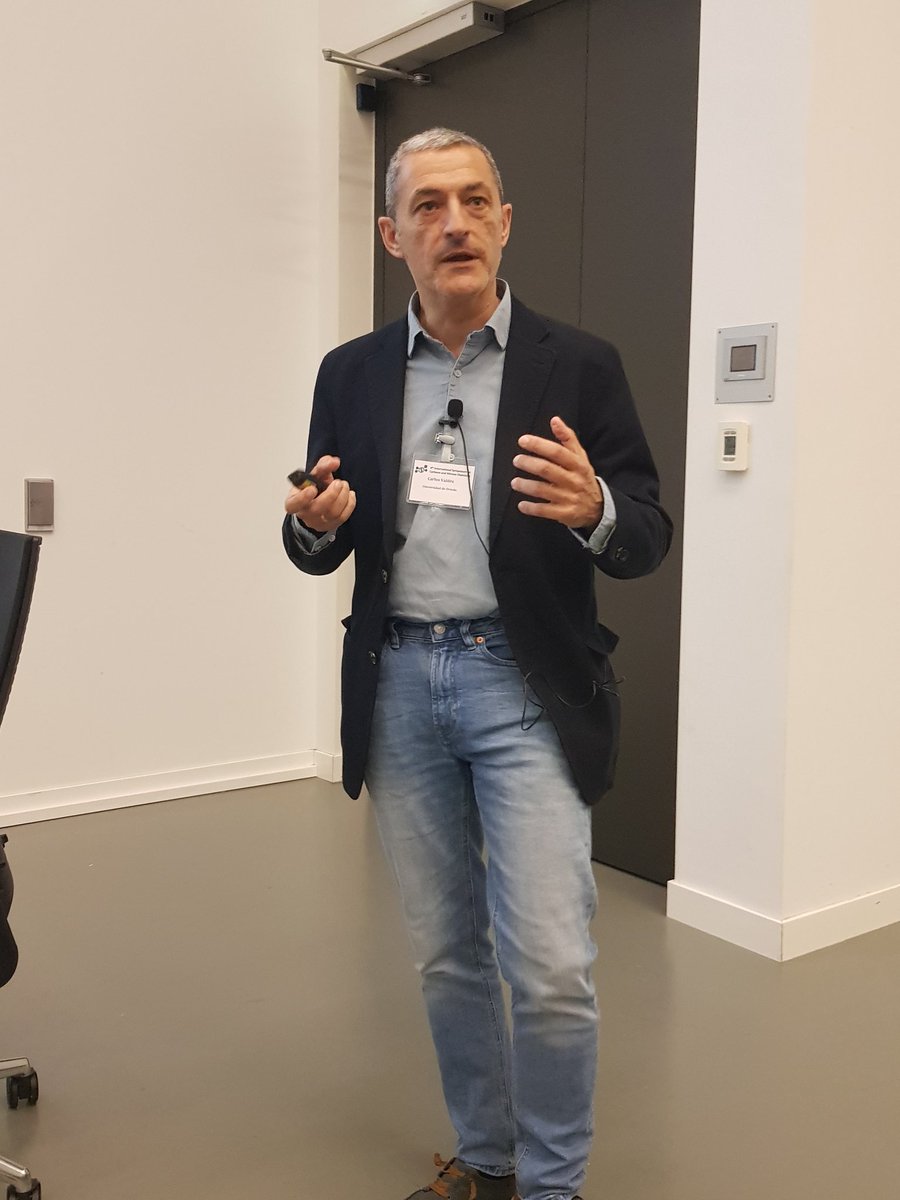 carbene_nitrene's tweet image. Prof Carlos Valdes presents at #ISCNC2023 a wonderful update on his fantastic work on the use of sulfonylhydrazones in metal-free carbene transfer reactions. Great talk, excellent work, synthetically useful transformations.