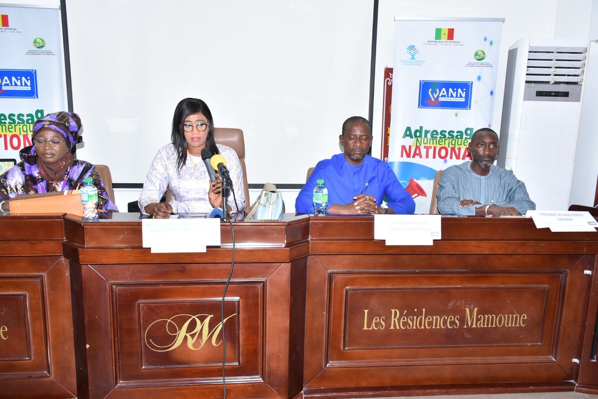 mtngouvsn's tweet photo. Ce jeudi 27.07.2023, s'est tenu l’atelier de validation du projet de textes juridiques de l’adressage physique-numérique au Sénégal. Objectif: dans une démarche inclusive, procéder à la validation technique du projet du cadre legal de l'adressage 🇸🇳
#SN2025
@MaitreMBT https://t.co/atFlkbpscr