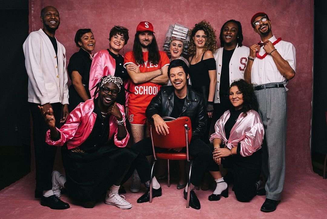 hsdlot's tweet image. Parris Fleming via Instagram:
“I feel incredibly honored and proud to say that I am a member of the Love On Tour Band
🏠❤️”