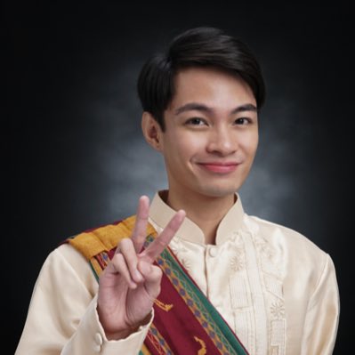 machu_panchu's tweet photo. Is Twitter still a thing? HAHA anyway hereโs my whacky sablay pic because I already used my whacky toga in my FB ๐คช and yes thatโs what I call whacky ๐คง
Formal ver of sablay pic soon! ๐ป๐ป๐ป
#Gradwaiting
#Sablay2023
#GoodbyEEE https://t.co/HL7KvGfKx2