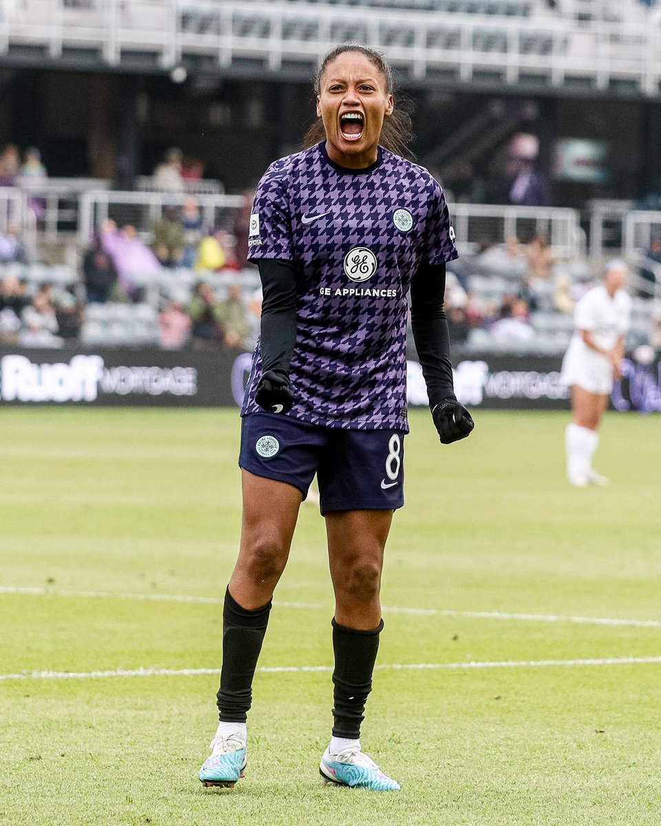 RacingLouFC's tweet image. Goal scoring by club one week into the World Cup:

#RacingLou - 4
Barcelona- 3
Bayern Munich - 3
Arsenal - 3