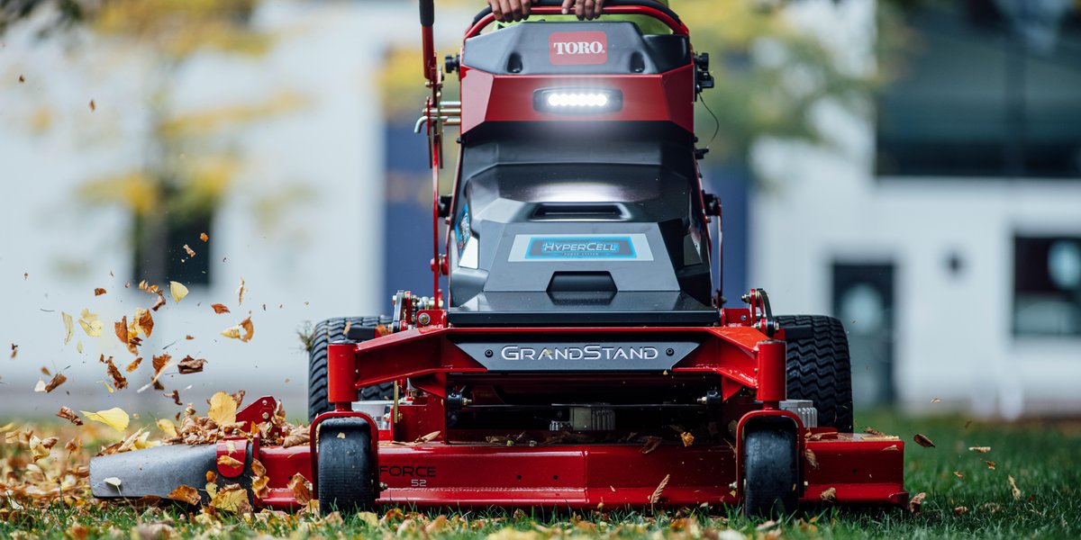TheToroCompany's tweet image. Did you know? All Toro Revolution mowers have powerful tracking technology built-in. 

To use it, simply register your equipment within the Horizon360 app.

#Horizon360 #landscapingtech
