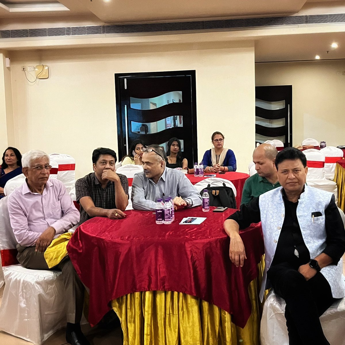 NemcareHospital's tweet photo. Nemcare Hospitals have organized a Diabeto Heart Symposium on 26 july 2023 at Hotel Lily .

This session was graced by over 60 delegates where recent updates and  importance of diabetes and cardiovascular disease management was discussed.
#diabetology #nemcarehospitals #assam https://t.co/wJsmS8V16j