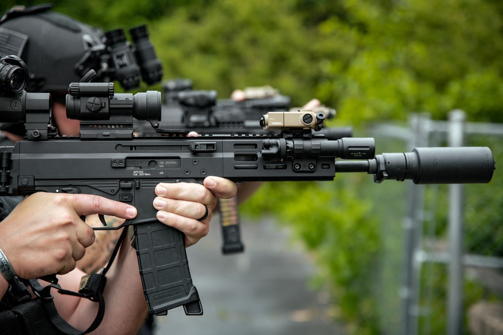AimpointUSA's tweet photo. Front and center.
Featured, Patrol Rifle Optic (PRO™).
https://t.co/FYegg1x71J
PC: Josh Munger Photo
#aimpoint #aimpointpro #patrolrifleoptic #alwaysready #alwayson #reddot #reddotsight https://t.co/XLXnBt2keF