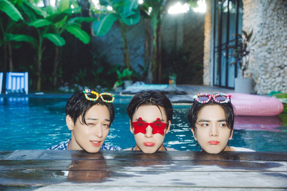 IST_THEBOYZ's tweet image. THE BOYZ 2ND ALBUM [PHANTASY] Pt.1 Christmas In August Concept Photo #PRESENT

🎁 2023.08.07 6PM Release

#THEBOYZ #더보이즈 #PHANTASY #Christmas_In_August