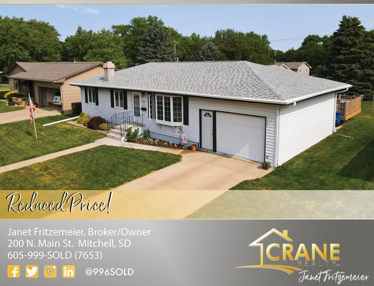 996SOLD's tweet photo. 1606 E. 3rd Ave. Contact Janet to schedule a showing of this 3 bed/2 bath home at 605-999-7653 or visit https://t.co/6DZV6Ae7CQ https://t.co/Mqs5kXlpfV
