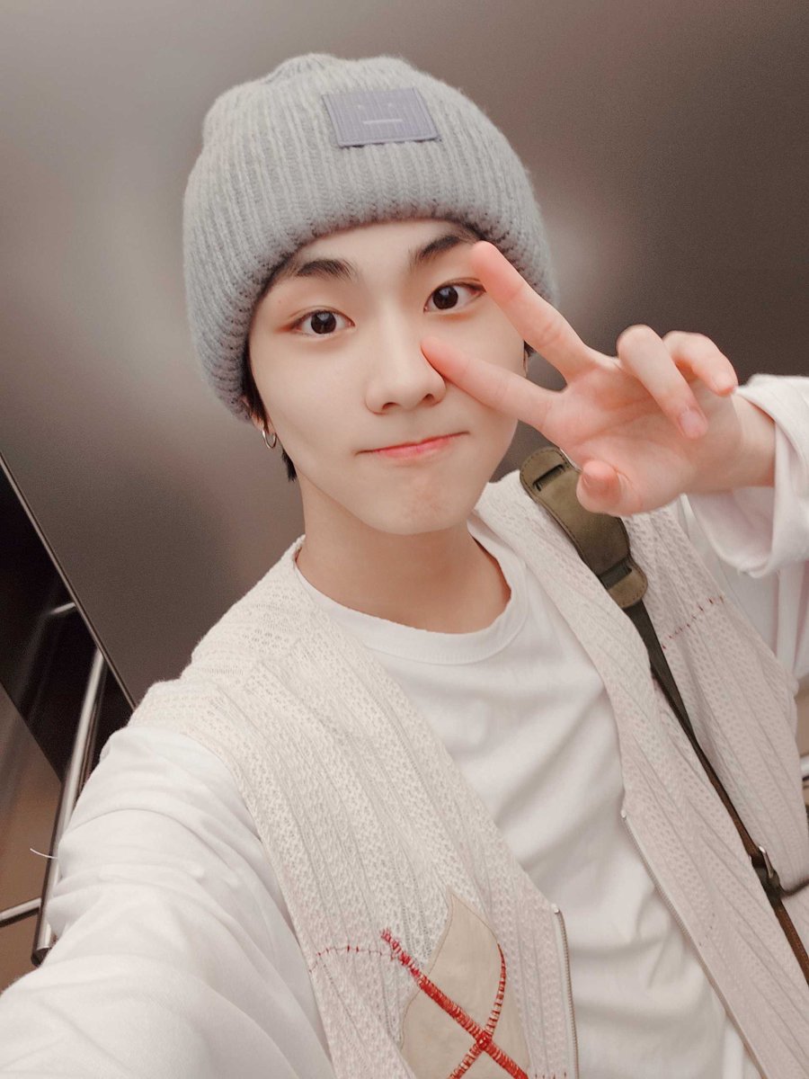 enhypenweverse's tweet photo. [ #정원’s Post ] 230727

#JUNGWON: I’m looking forward to it!

@ENHYPEN_members @ENHYPEN #ENHYPEN #엔하이픈 https://t.co/HhnGfEJ8nP