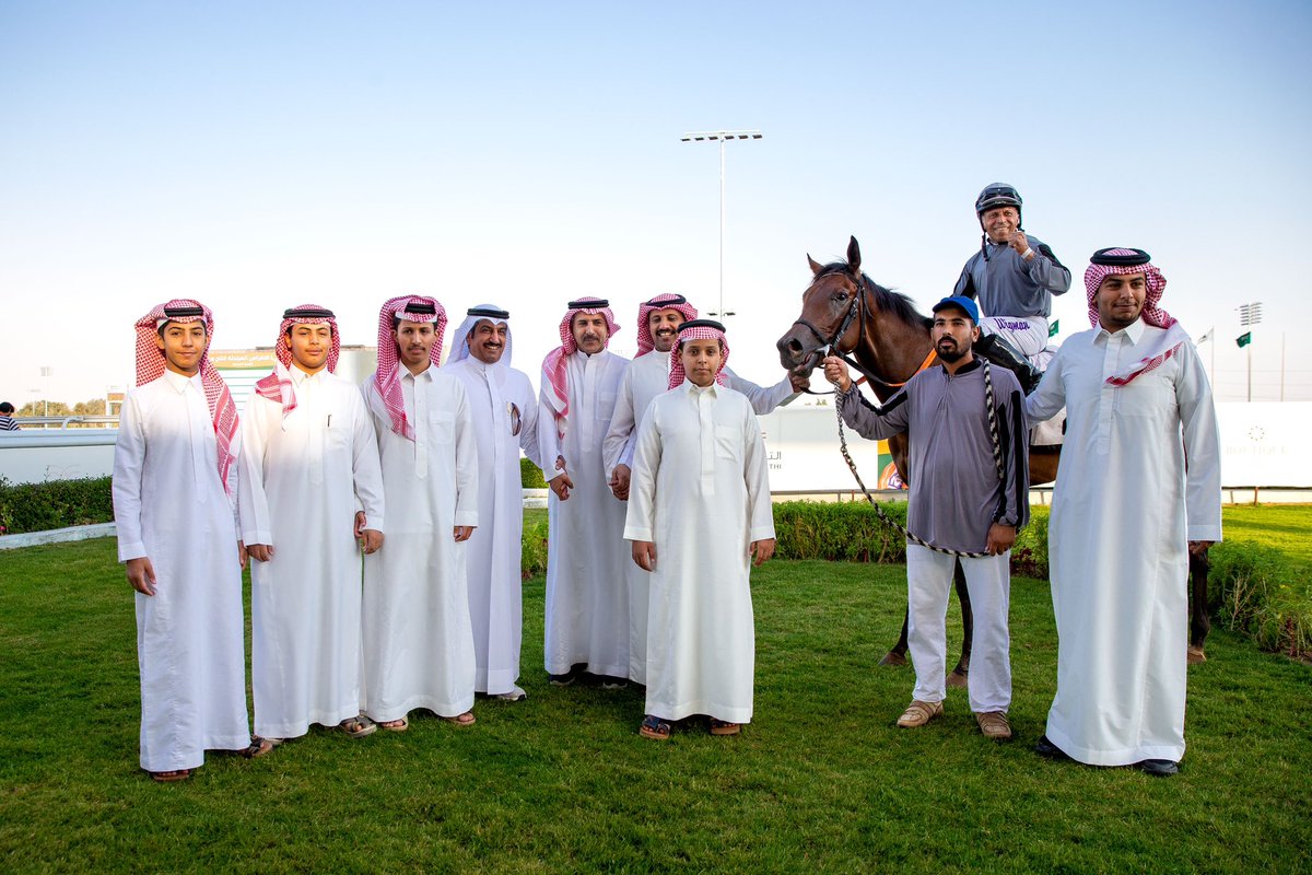 JockeyClub_SA's tweet photo. نتيجة الشوط الـ 4 الحفل ( 22 ) 

▫️الفائز : نفايل
▫️المالك : ابناء سلطان مسلط الازمع
▫️المدرب : ناصر الازمع
▫️الخيال : وجبرتو راموس 
▫️المسافة : 1400م
▫️الزمن : 1:36.05

#نادي_سباقات_الخيل 🐎 https://t.co/SmCWkQAIJN