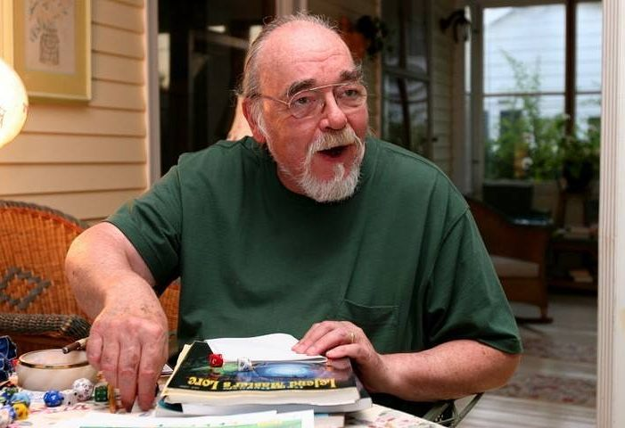 #GaryGygax #DungeonsAndDragons Fellow fans of fantasy & science-fiction roleplaying games, be they tabletop 'paper & dice' games or computer MMORPGs...

Let's all take a moment to remember the first Dungeon Master - Gary Gygax, co-creator of the original Dungeons & Dragons, who