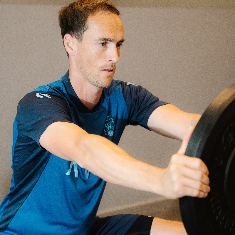 WillemII's tweet photo. Meanwhile in 𝙂𝙚𝙨𝙩𝙚𝙡 🏋️♂️
#SeasonPreps⚡️