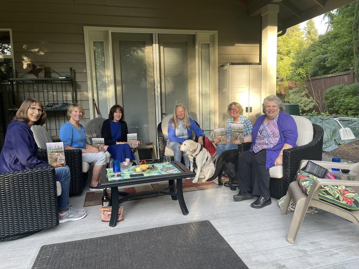 selshult's tweet photo. Thank you Carol Henry for inviting me and Keb to your Book Club to discuss our book #ADogsDevotion. Keb and I are still marveling over the gift basket. Thank you for a magic evening. You all make a difference. #bookclub #book #memoir #bestseller #awardwinningbook #searchdog https://t.co/2Q3q0K87a8